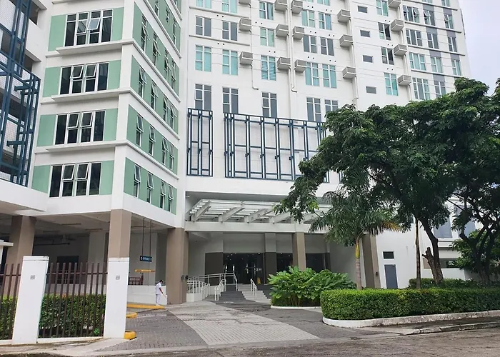 2311bt3 Solinea Unit Near Ayala Center Lägenhet *